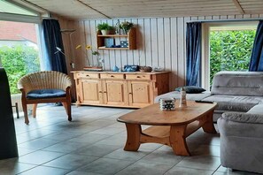 Smart TV, fireplace - skandinavisches Ferienhaus in Mirow (Granzow)