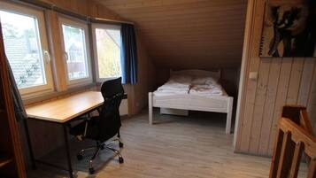 3 chambres, lit parapluie