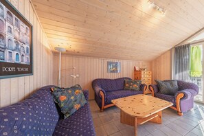 Smart TV, fireplace - Ferienhaus im Ferienpark Mirow (Granzow)