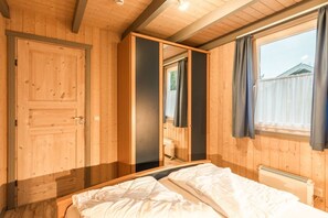 3 soverom og reiseseng for barn