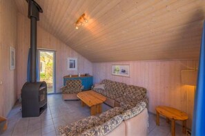 Smart TV, fireplace - Ferienhaus im skandinavischen Stil (Granzow)