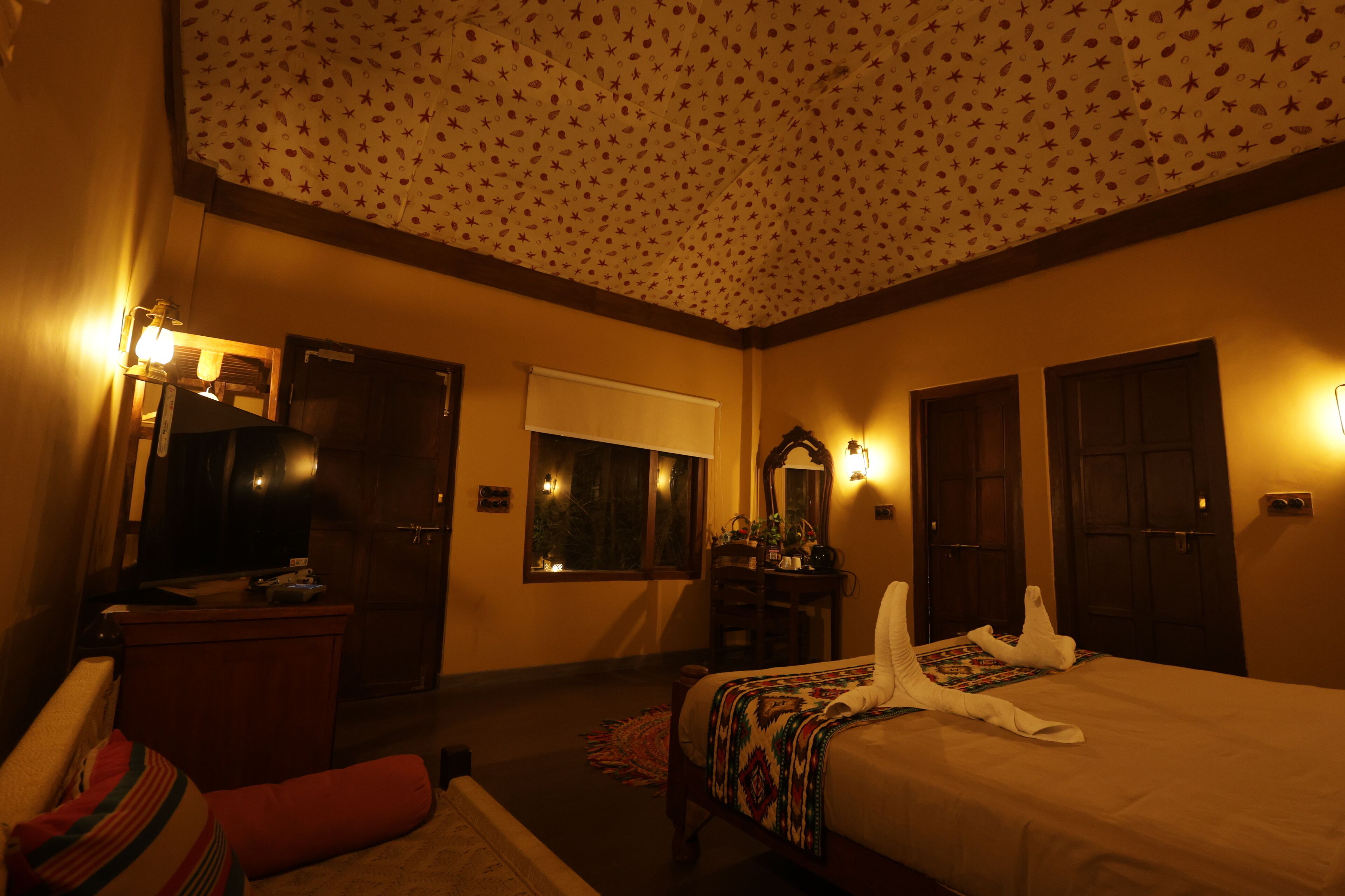 Premium bedding, memory-foam beds, bed sheets