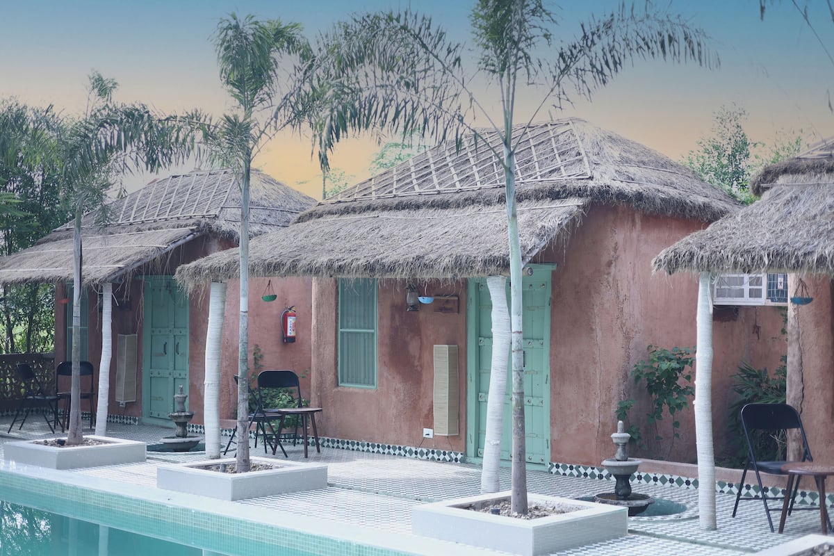 Luxury House | 1 bedroom, premium bedding, memory foam beds, bed sheets