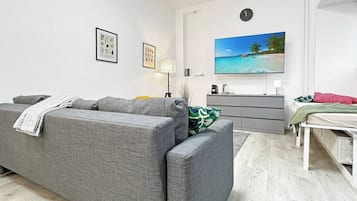 TV