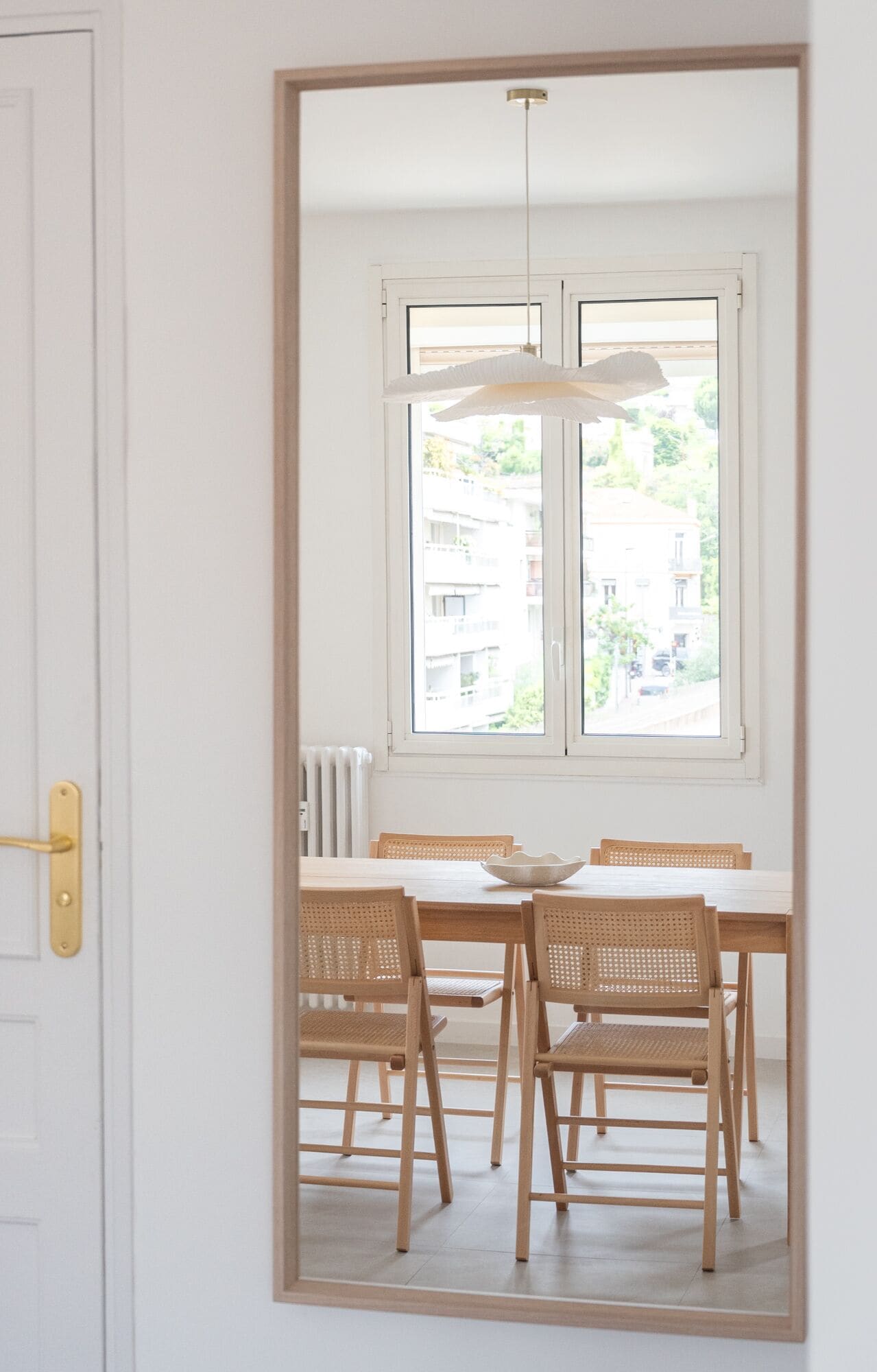 Appartement Supérieur, salle de bains attenante (75 m2) | Restauration | Petit déjeuner, déjeuner, dîner et brunch servis sur place