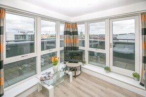 Family Apart Daire, 3 Yatak Odası, Sigara İçilmez, Mutfak | Oturma alanı