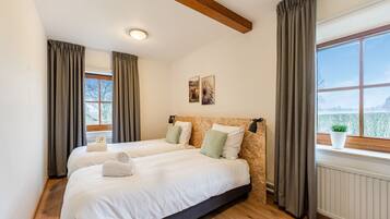 4 chambres, ameublement personnalisé, draps fournis
