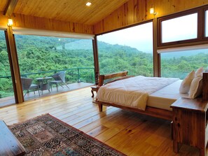 Luxury Double Room, Balcony, Valley View