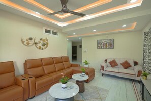 Appartement Premium, 3 chambres | Coin séjour