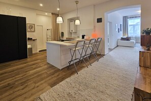 Interior - Red Palm - 100m2, stylish, central, cozy (Wien)