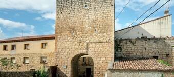 Rummelig vinkælderpalæ