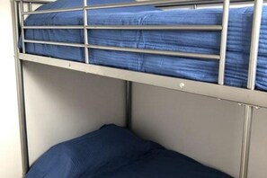 2 Schlafzimmer, Bügeleisen/Bügelbrett, WLAN, Bettwäsche