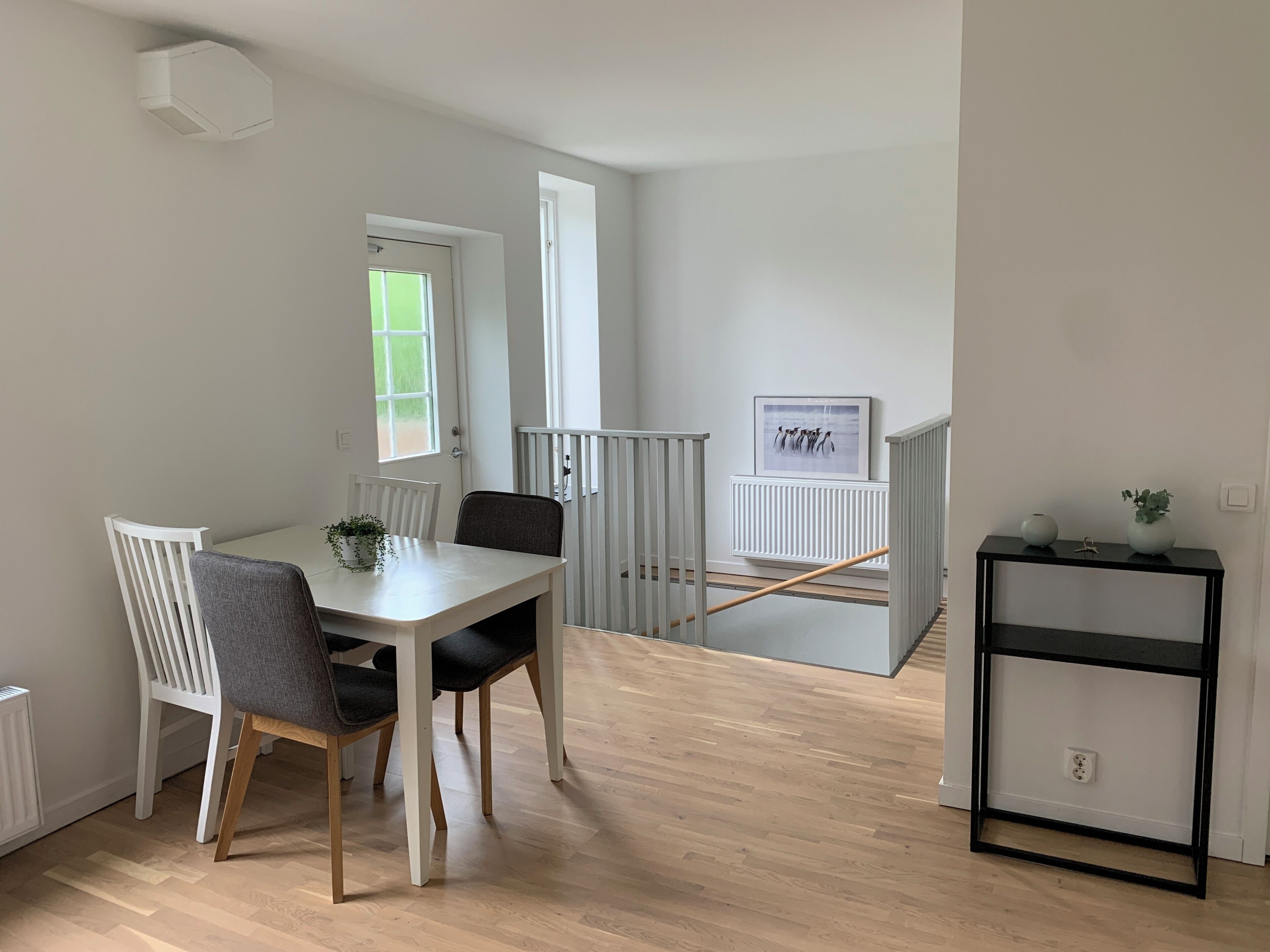 City Duplex, Garden Area | Hypo-allergenic bedding available, WiFi (free), bed sheets