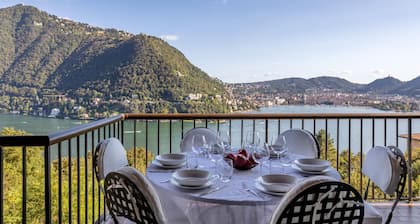 Villa San Pietro-Lake Views/AC/Parking/Jacuzzi/Gym