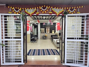 Interior entrance - Hotel Saikrupa (Rahata)