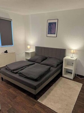 3 bedrooms, WiFi, bed sheets