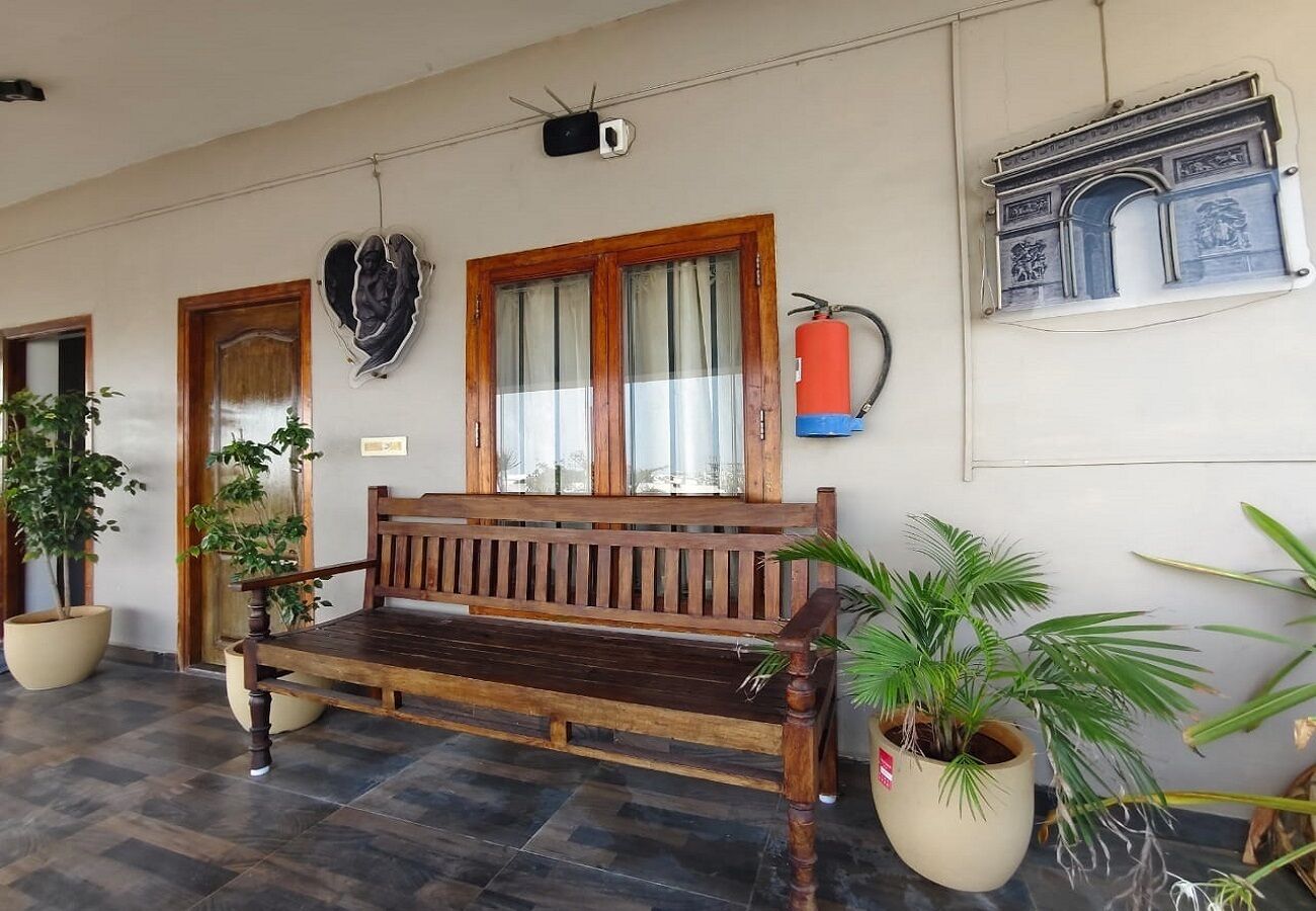 บริเวณภายนอก