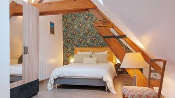 3 chambres, Wi-Fi gratuit, draps fournis