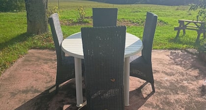 Gßte à la Ferme - piscine interieur chauffée a deux pas de la Bastide d'Eymet