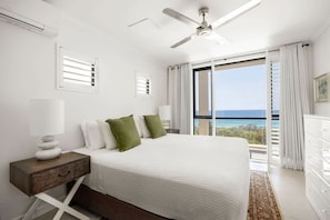 3 bedrooms, iron/ironing board, WiFi (free)
