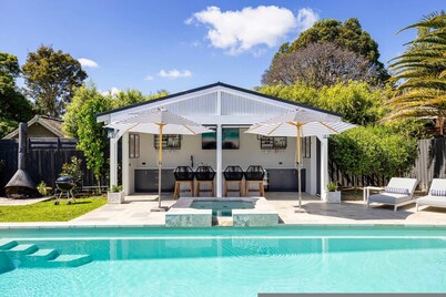 Mount Eliza Luxury Oasis