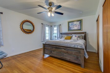 Main bedroom 