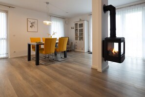 Dining - exklusives Appartement in Rechlin (Rechlin)