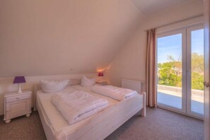 4 soverom, reiseseng for barn og wi-fi (inkludert)