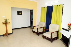 Een 32-inch ledtelevisie met satellietzenders