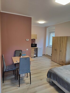 1 dormitorio, wifi, ropa de cama