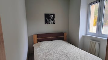 1 habitación, wifi y ropa de cama