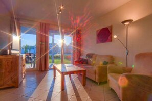 Smart TV - liebevoll eingerichtetes Appartement (Rechlin)