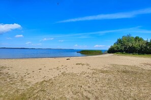 Tæt på stranden
