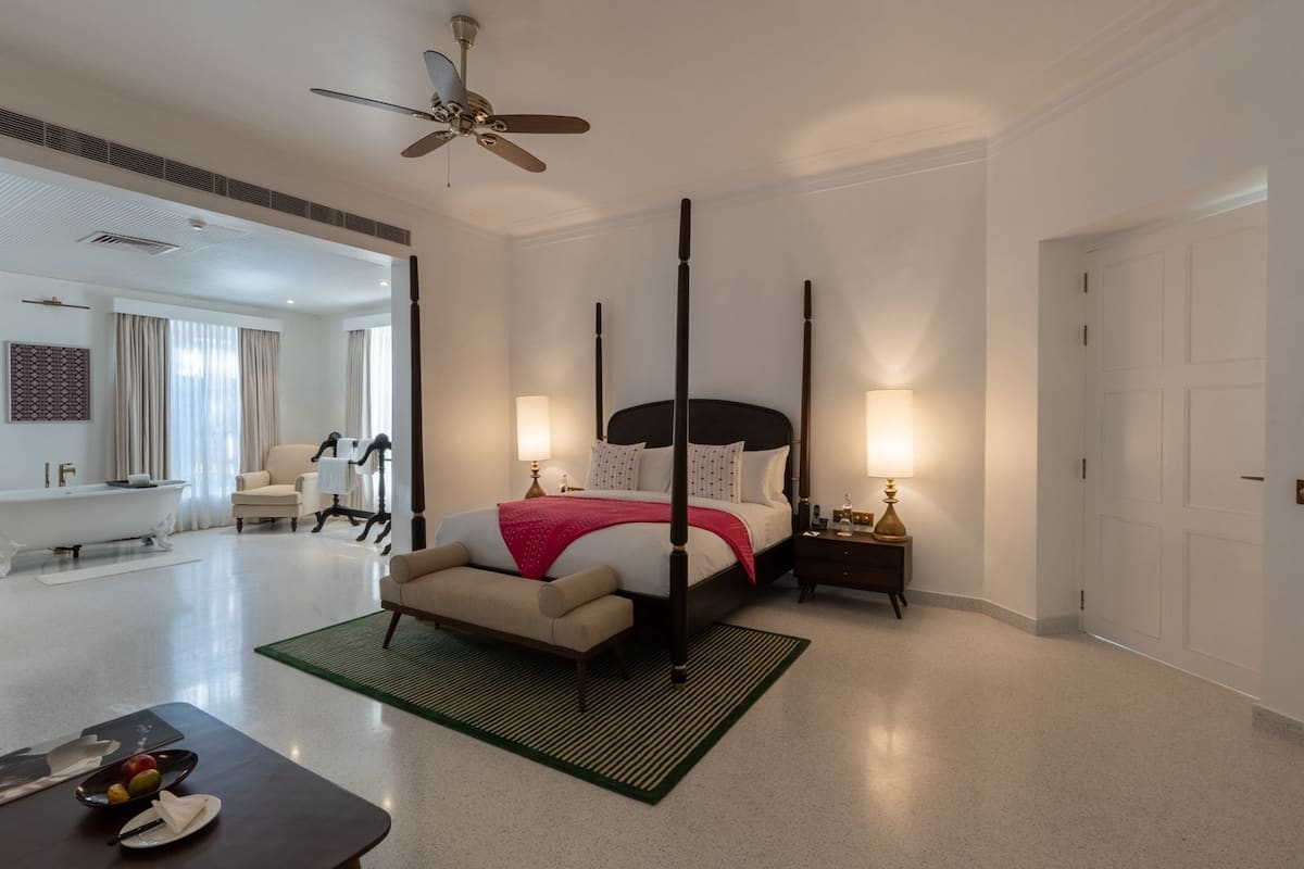 Presidential Bungalow, Garden View | 1 bilik tidur, meja, ruang kerja komputer riba, Wi-fi percuma