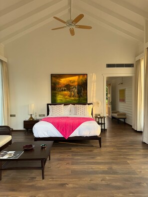 Lúxusfjallakofi - útsýni yfir garð | 1 svefnherbergi, rúmföt af bestu gerð, míníbarir (sumir drykkir ókeypis)