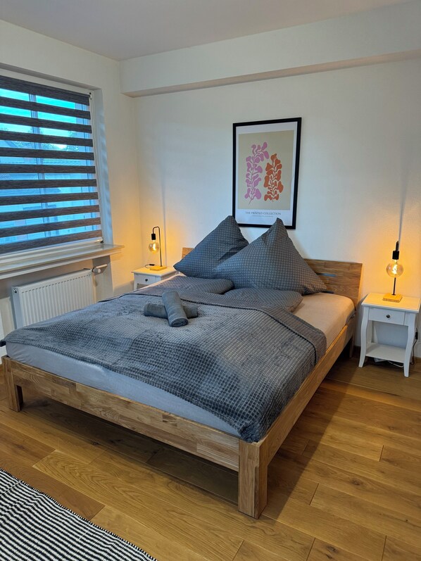 1 bedroom, WiFi, bed sheets