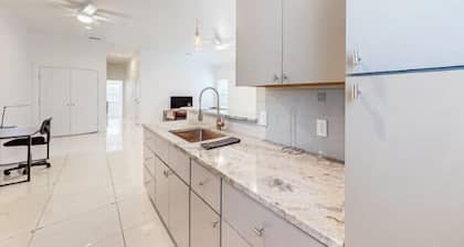 2BD-RemoteWork-Extd Stay Discounts-PetsOK-Central