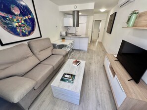 Comfort Apartment, 2 Bedrooms, Balcony, City View | Down comforters, individually decorated, individually furnished - apartamentos Rincón del mar  (Velez-Malaga)