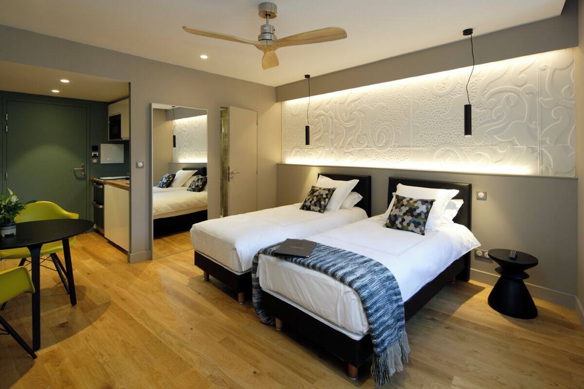Studio, City View | Premium bedding, pillow-top beds, desk, laptop workspace