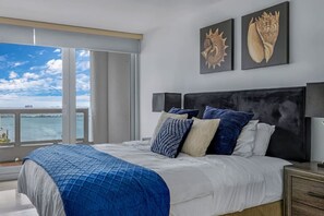 アパートメント | 3 室のベッドルーム、デスク、インターネットアクセス