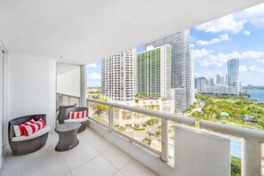 1 bedroom, Internet - Boho on the Bay (Miami)