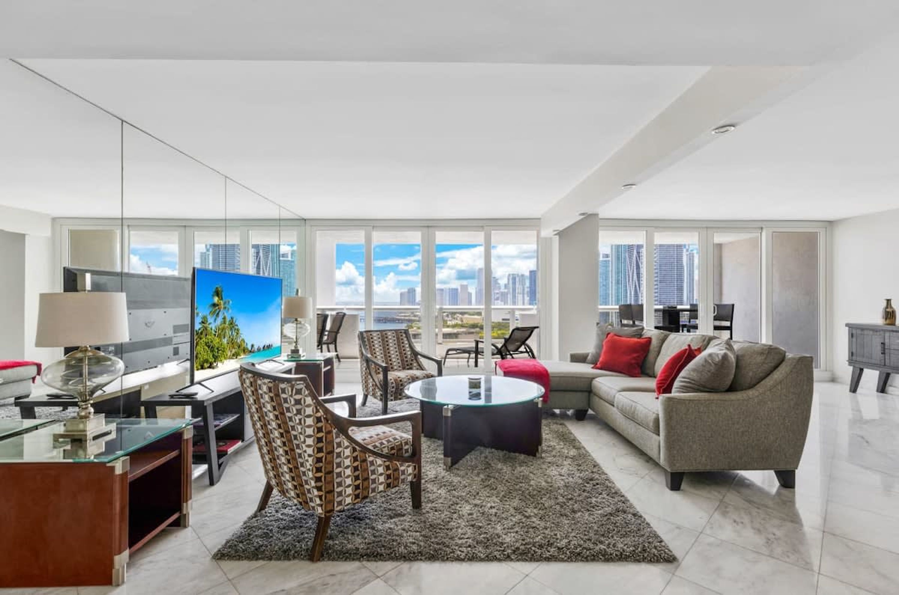 Apartment | 2 bedrooms, desk, Internet