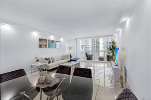 Apartment | 3 Schlafzimmer, Schreibtisch, Internetzugang