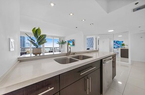 Apartment - Flamingo Dream (Miami)