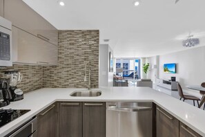 1 chambre, bureau, Internet