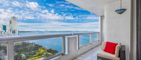 Apartment | 4 bedrooms, Internet