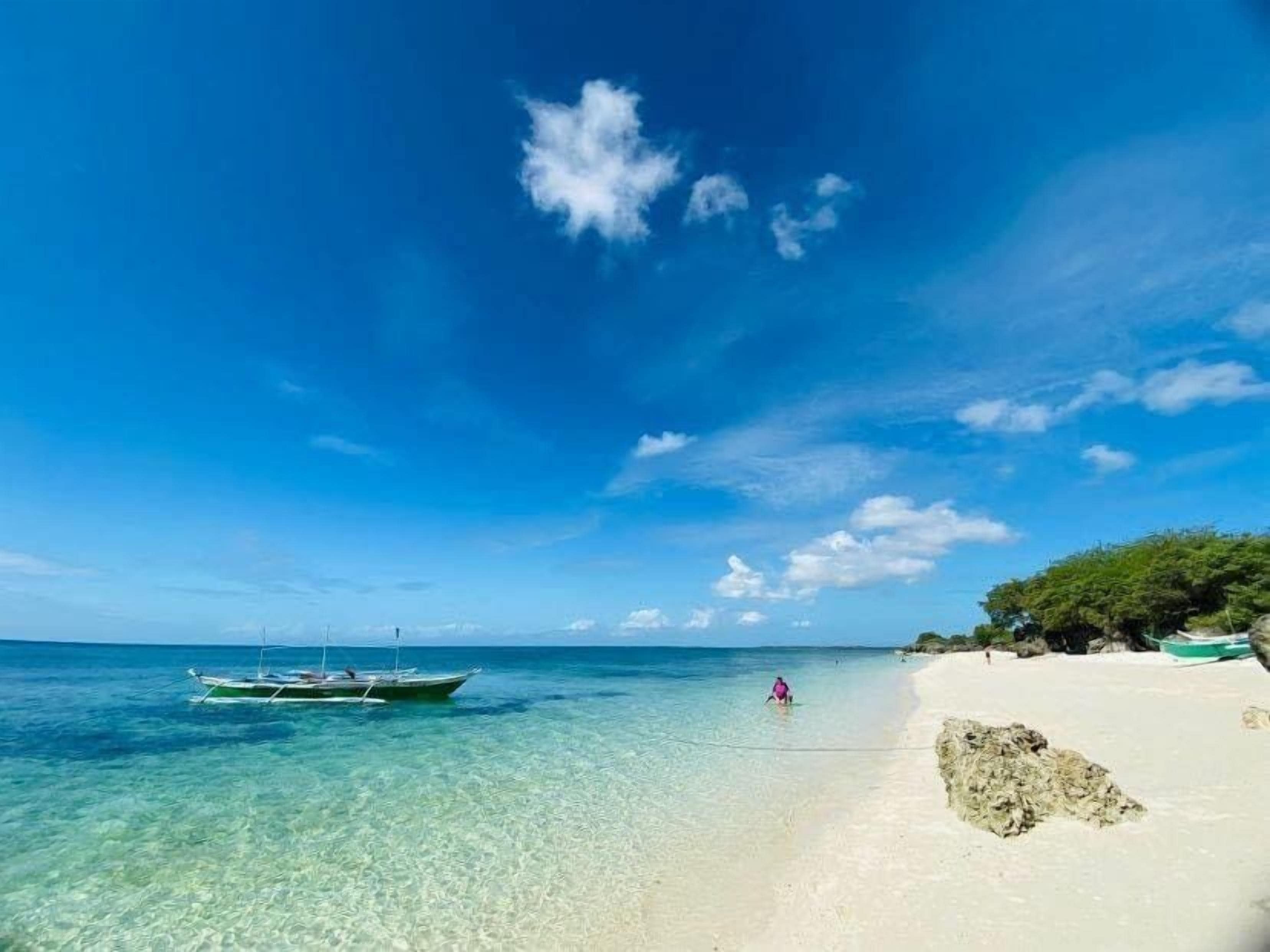 Beach nearby, white sand