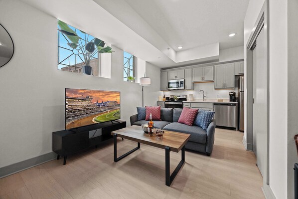 Televisio, työhuone