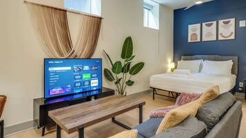 Bügeleisen/Bügelbrett, WLAN, Bettwäsche