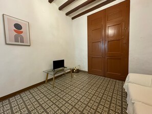 1 habitación y acceso a internet 
